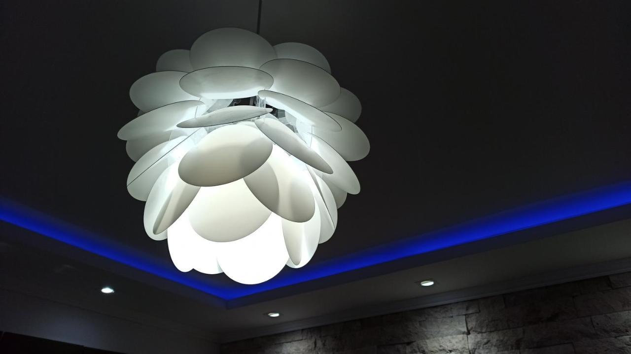 Užice Studio Trg מראה חיצוני תמונה