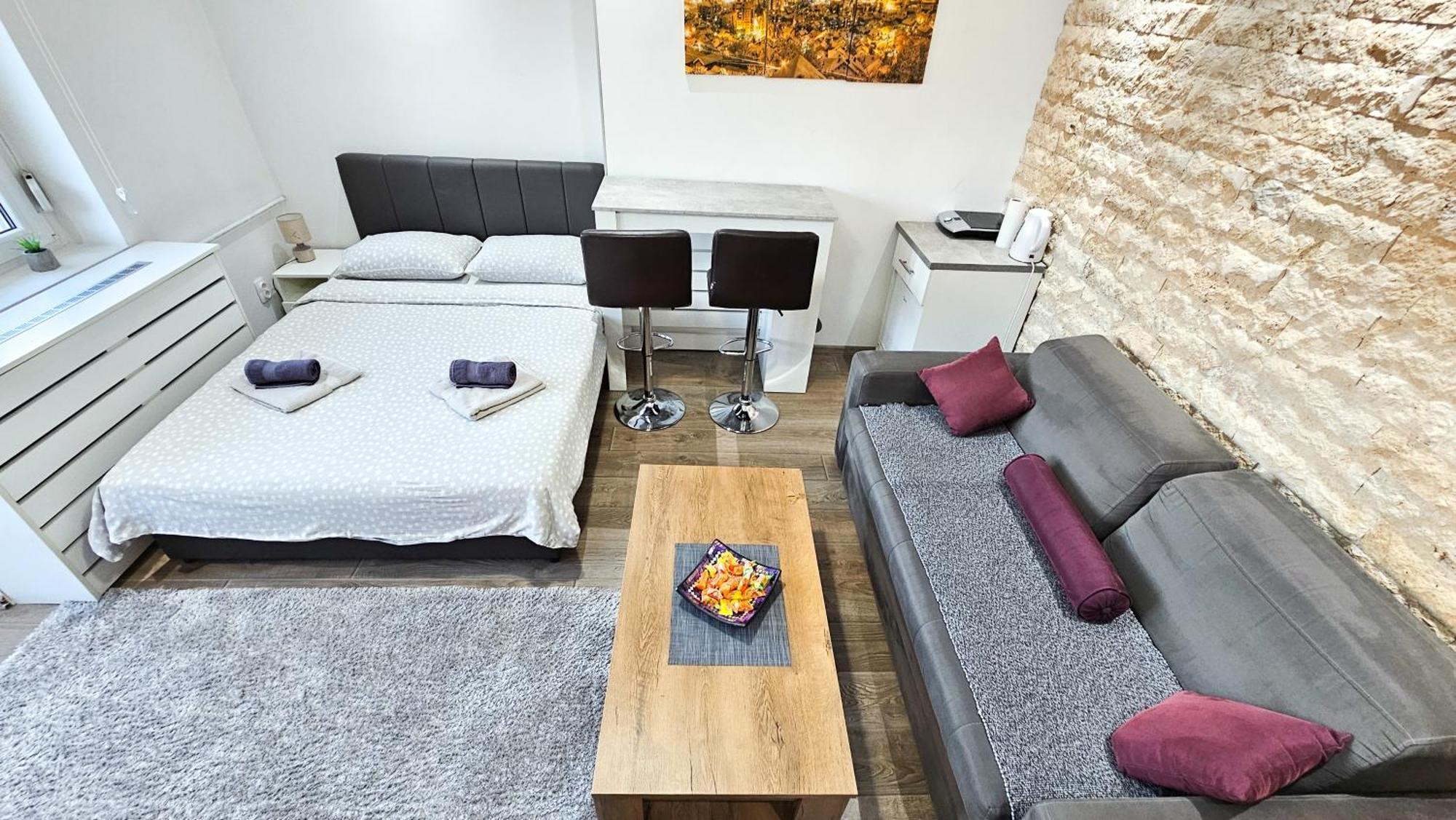 Užice Studio Trg מראה חיצוני תמונה